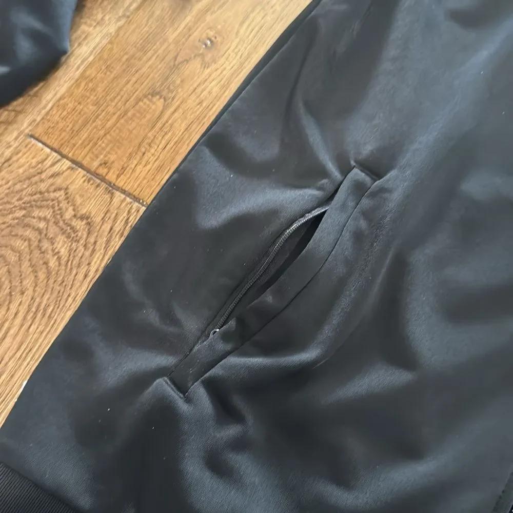 Adidas black zip up jacket. Sz YXL